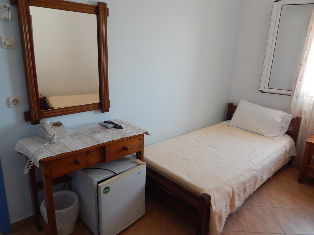 Akti Pension Ágios Kírykos Exterior foto